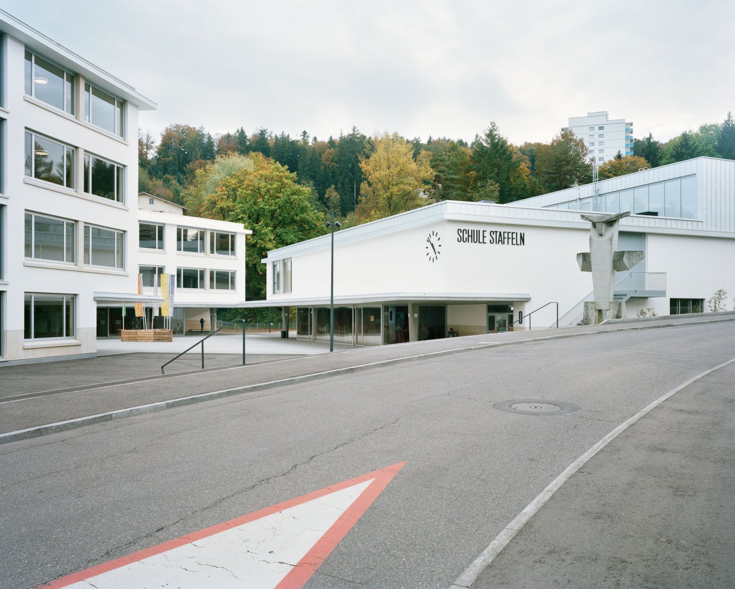 Blättler Dafflon - Schulhaus Staffeln, Luzern Wettbewerb 1. Preis